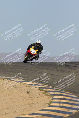 media/Mar-28-2022-Superbike Trackdays (Mon) [[b8603d0f67]]/Open Track Time/Turns 9 and 10/